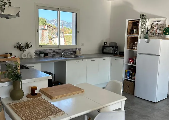 Belle Vue בית נופש Laroque (Herault)